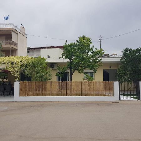 Apartamenty Rodzinne Kamena Vourla Bagian luar foto